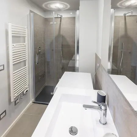 Ampio Monolocale Nel Centro Storico Di * Sienne