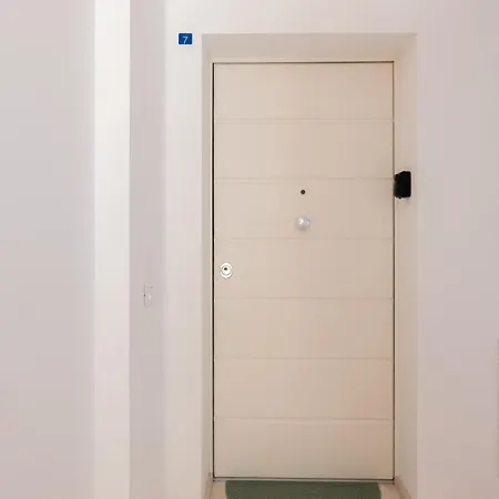 דירה Ampio Monolocale Nel Centro Storico Di